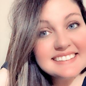 Meet your Posher, Breanna